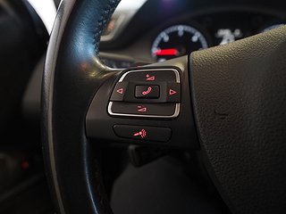 Kombi Volkswagen Passat 18 av 21