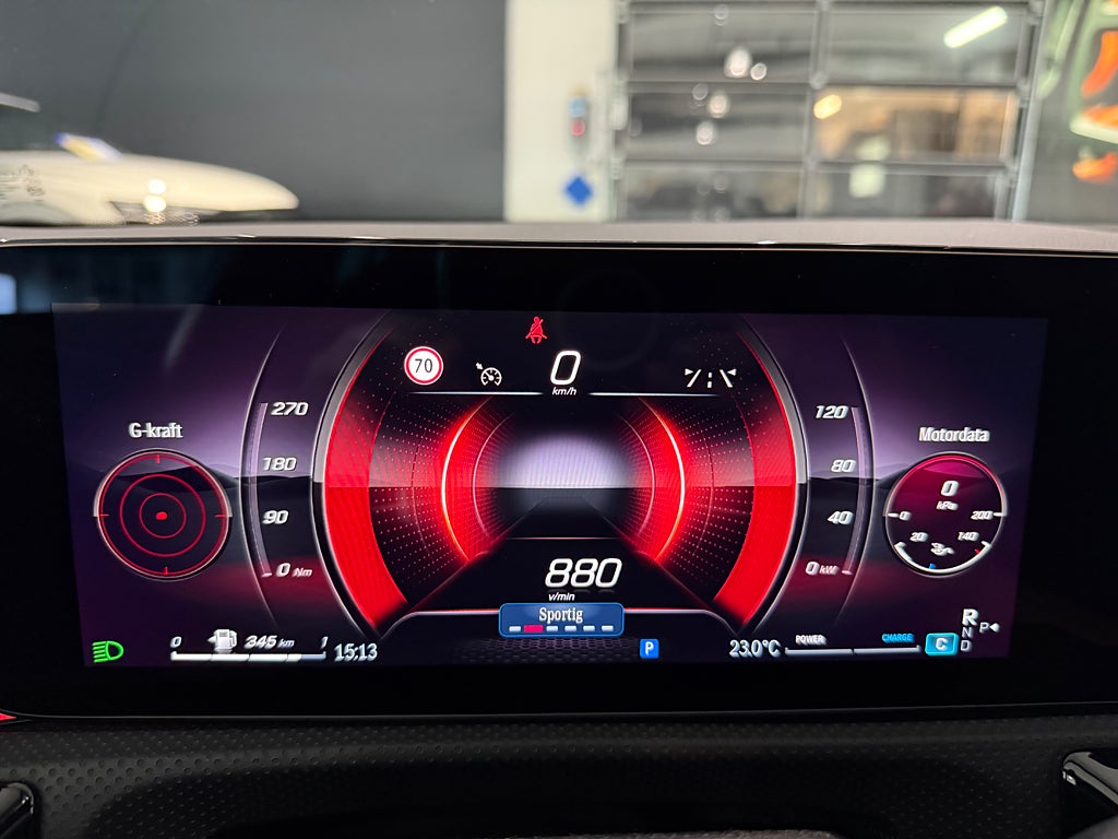 Mercedes-Benz CLA 200 AMG Premium El-stolar 19tum - bild 16