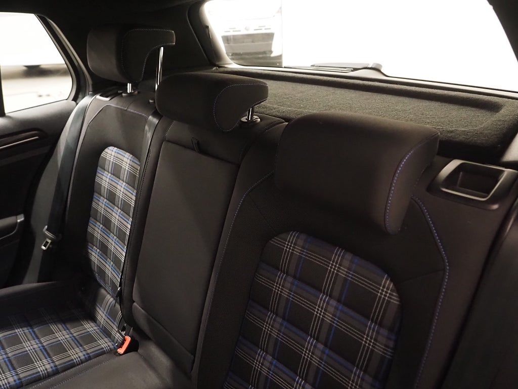 Volkswagen Golf GTE 1.4 TSI Plug-in 204hk Drag Backkamera 2016