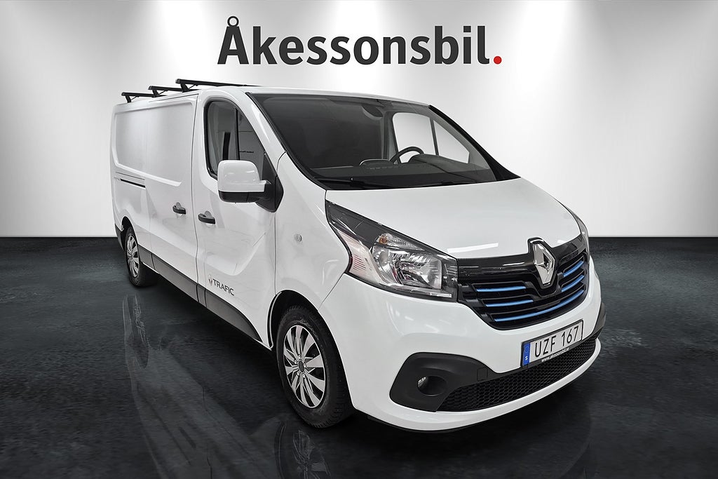 Renault trafic Skåpbil 2.7t 1.6 dCi 125hk LÅG SKATT