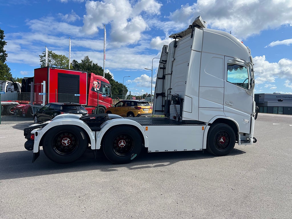 Volvo FH13 500 6x2 Dragbil med Hydraulik, Klädd hytt mm