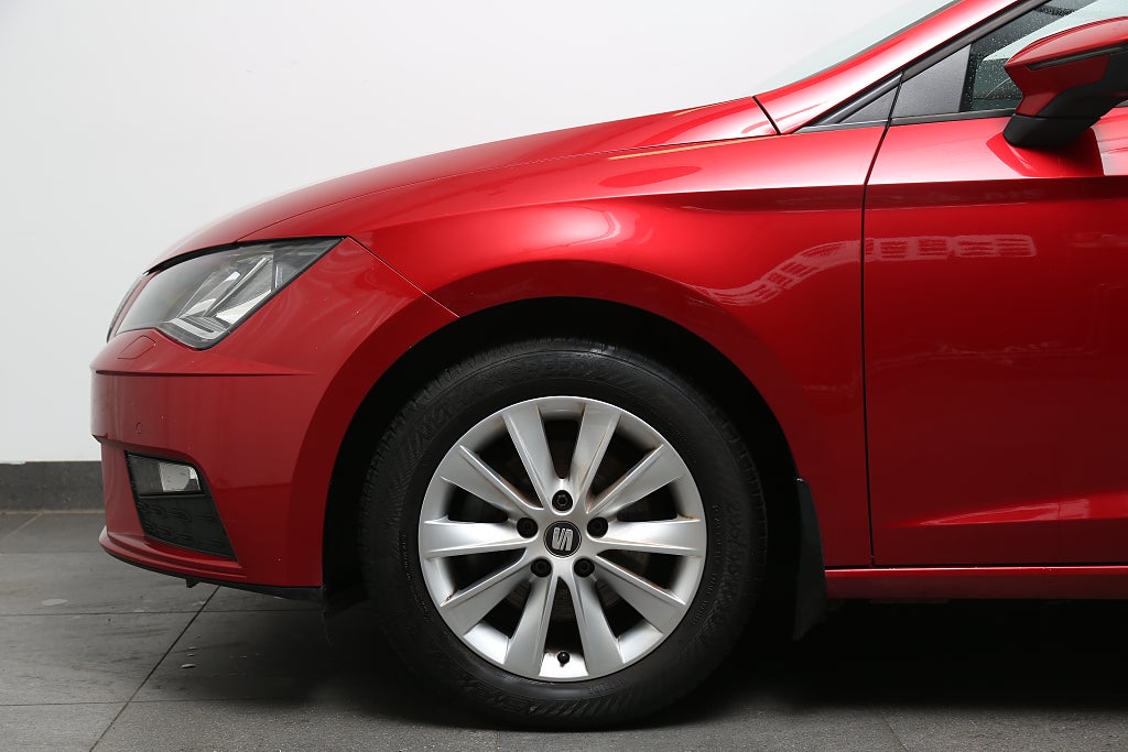 Seat Leon ST 1,6 TDI 115hk Style Kombi Motorv Dragkrok 2019