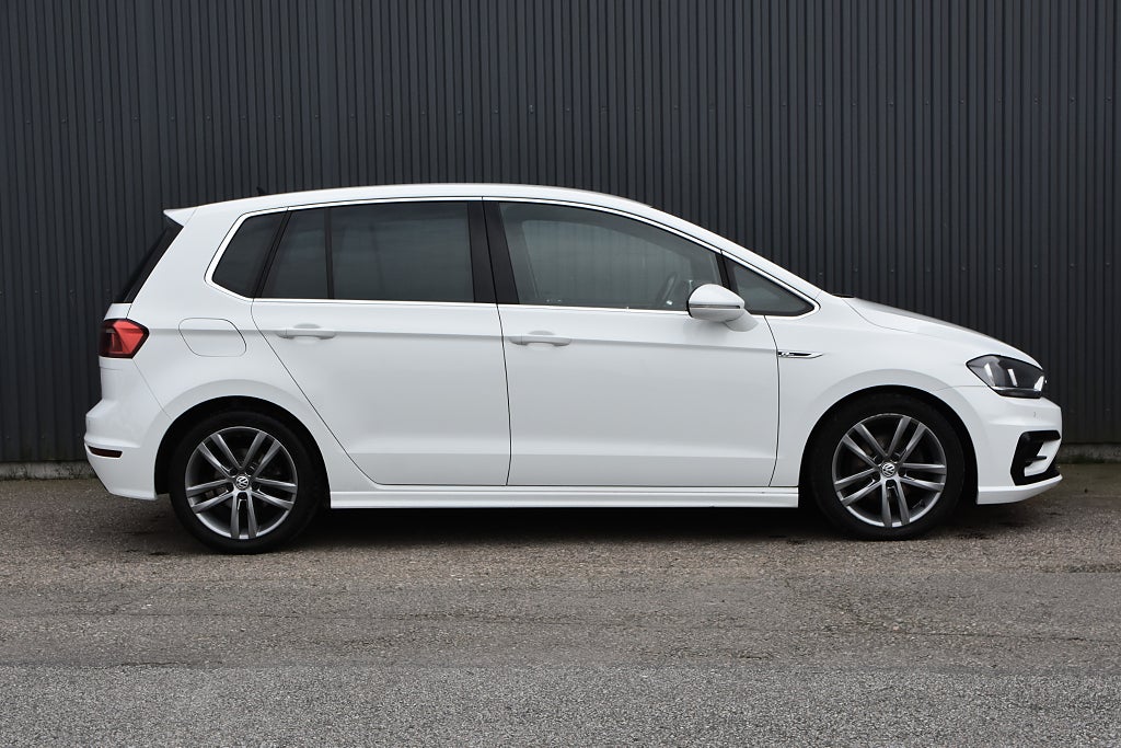 Volkswagen Golf Sportsvan 2017 - miniatyr 3