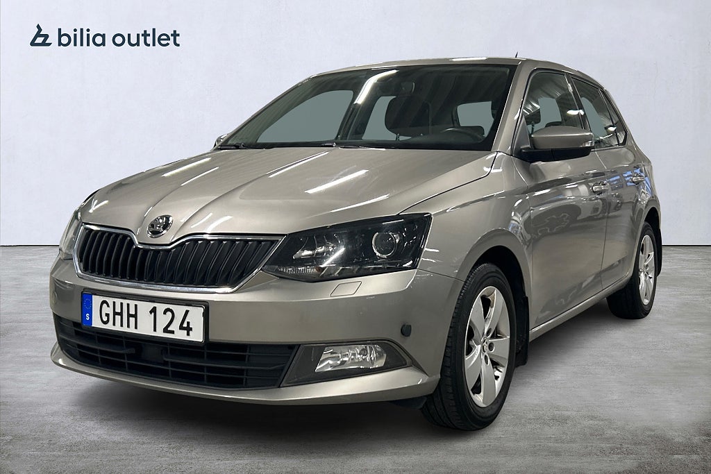Skoda Fabia 1.2 TSI Style 90hk Drag Carplay P-sensor 