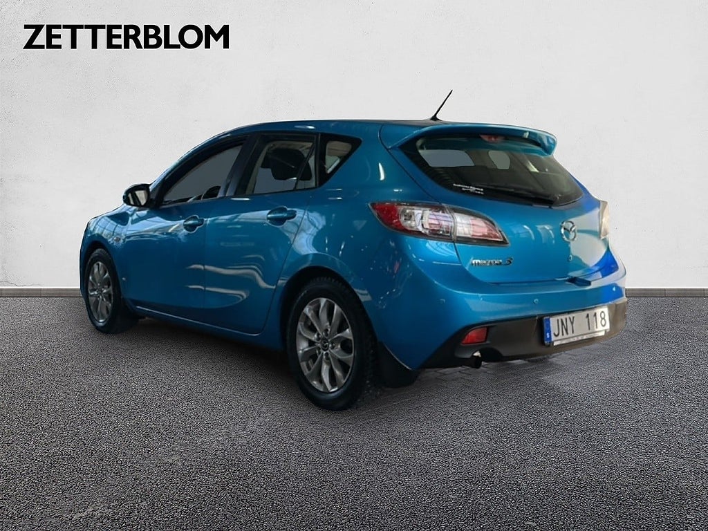 Halvkombi Mazda 3 3 av 21