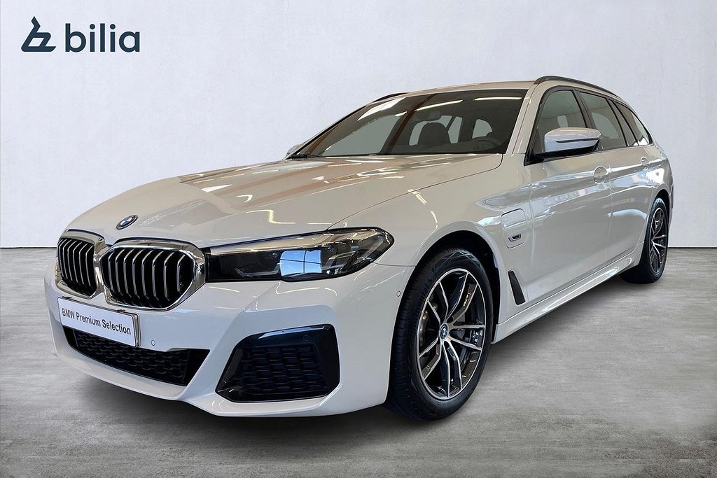 BMW 530e xDrive Touring M Sport Drag Rattvärme Backkamera