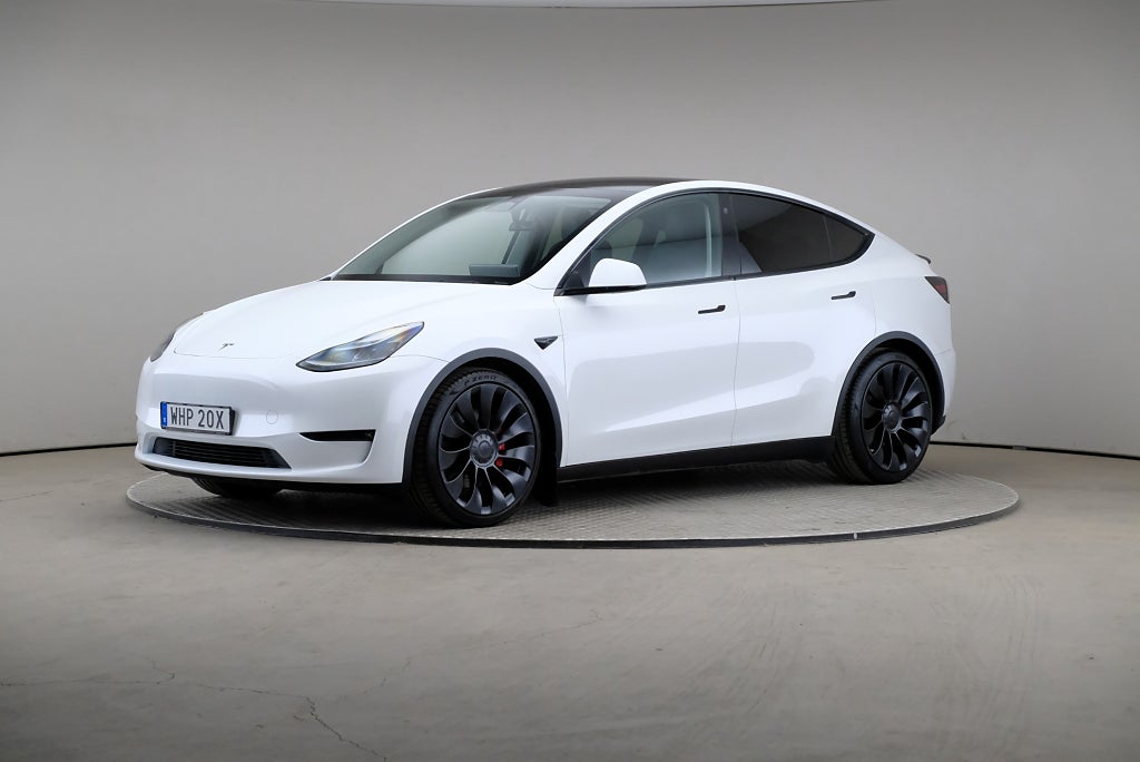 Tesla Model Y Performance 534hk AWD