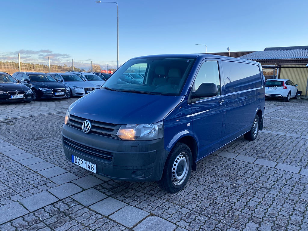 Volkswagen Transporter 2.0 TDI140 AUT LÅNG VÄRMARE 2-ÅRS GARANTI