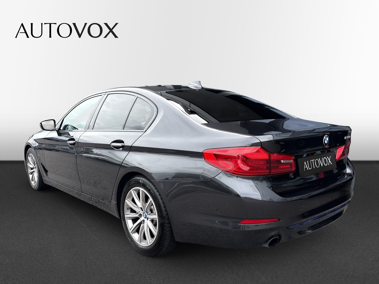 BMW 530 2017, kuva 3/10