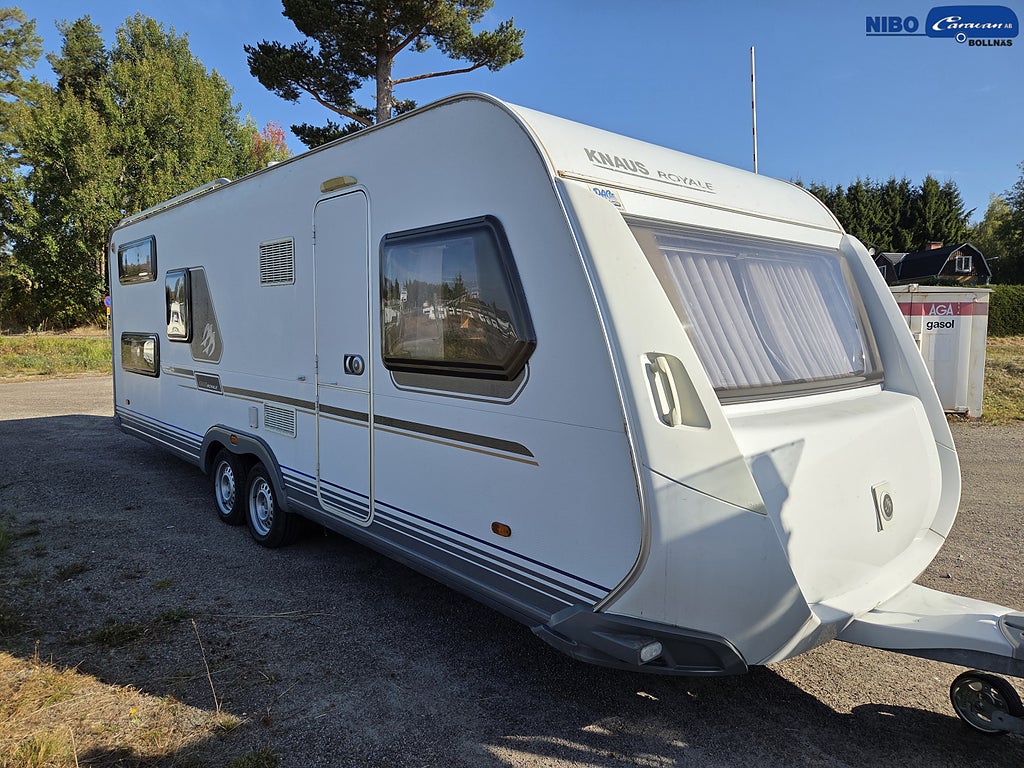 Knaus ROYALE 680 (Barnkammare)