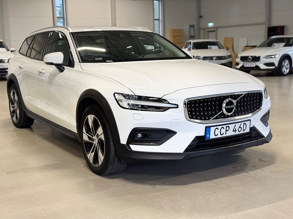 Volvo V60 Cross Country B4 AWD AUT DRAG KAMERA MOMS NAVI VOC