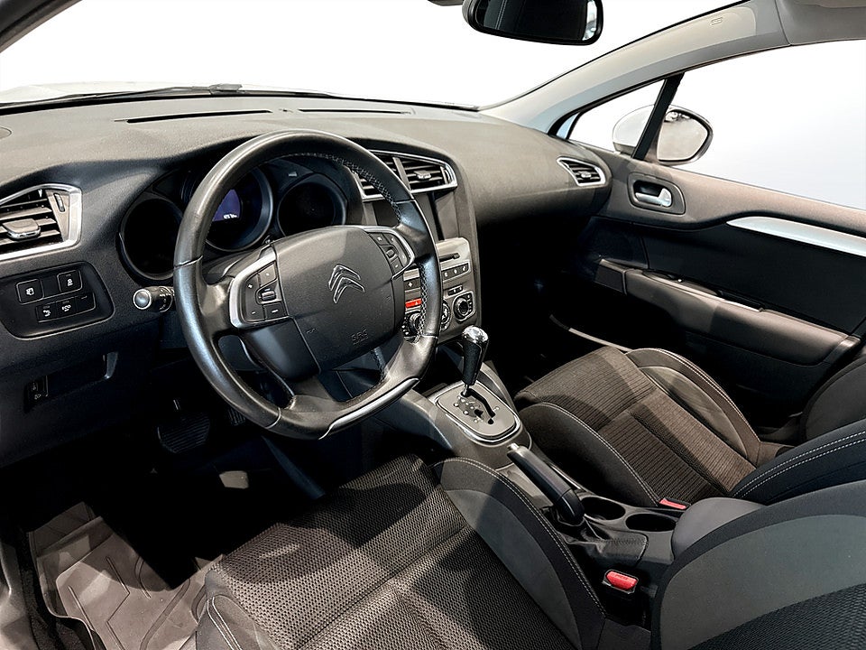 Bild på Citroën C4 1.2 e-THP 130hk Aut - BACKSENSORER ACC