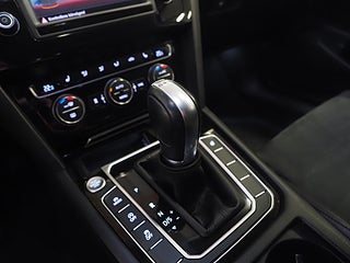 Kombi Volkswagen Passat 22 av 23
