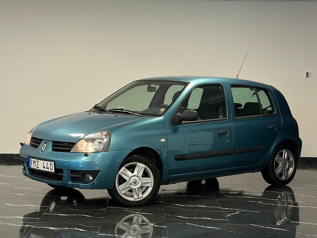 Renault Clio 5-dörrars Halvkombi 1.2 75hk