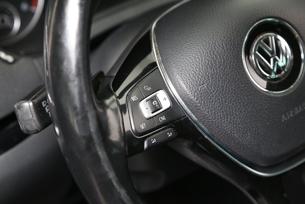 Volkswagen Sharan 2,0 TDI 184hk 4Motion GT DSG Värmare Drag 7-sits 2017