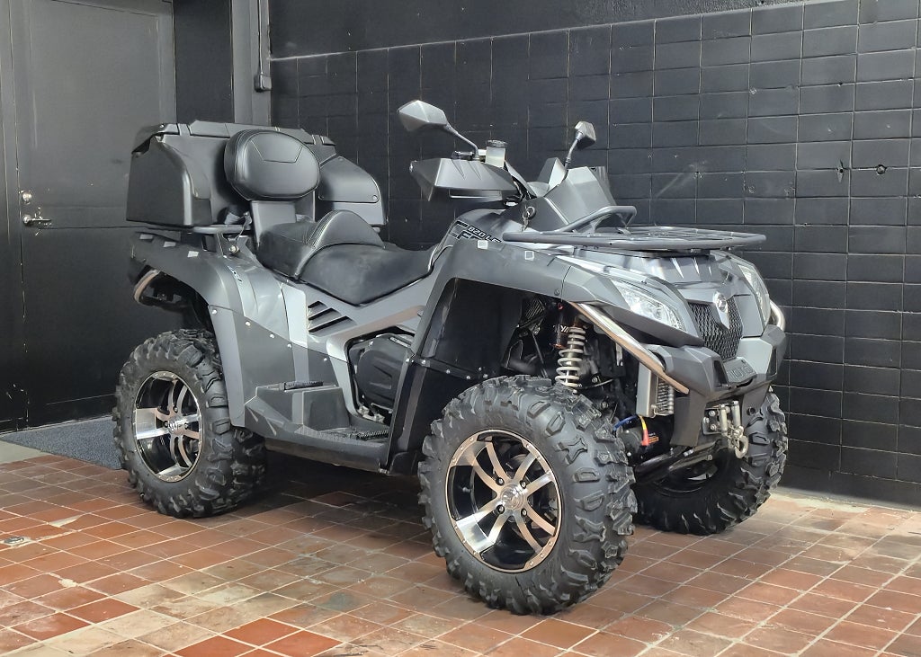 cf-moto 820 LE Lågmilad