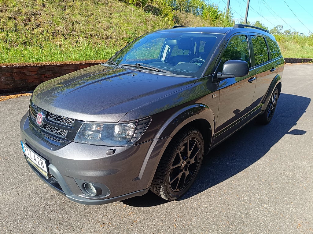Fiat Freemont 2.0 Multijet 4x4 Sport Euro 5 BLACK EDITION