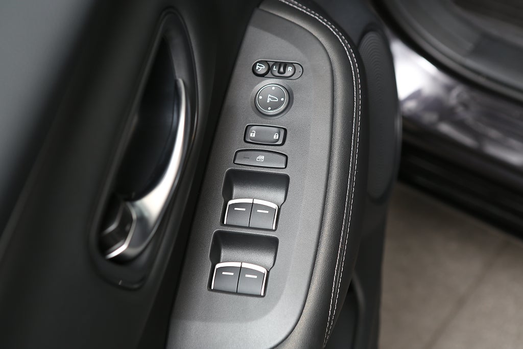 Honda ZR-V SPORT FULLHYBRID |  i Lager | 8år Garanti +5 år Service 2026