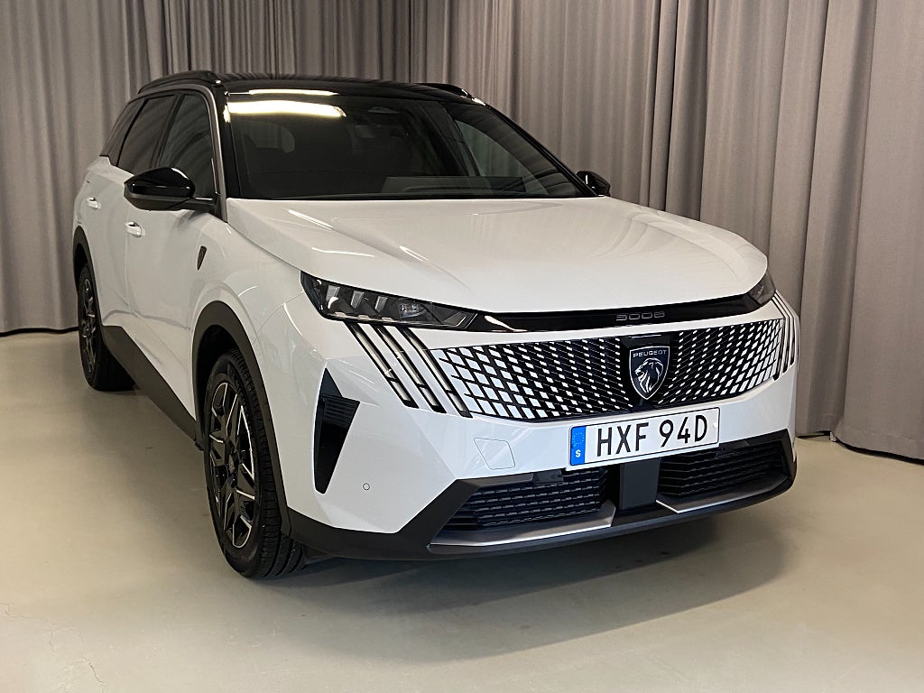 Peugeot 5008 Hybrid 1.2 145hk GT 7-sits Navi Backkamera