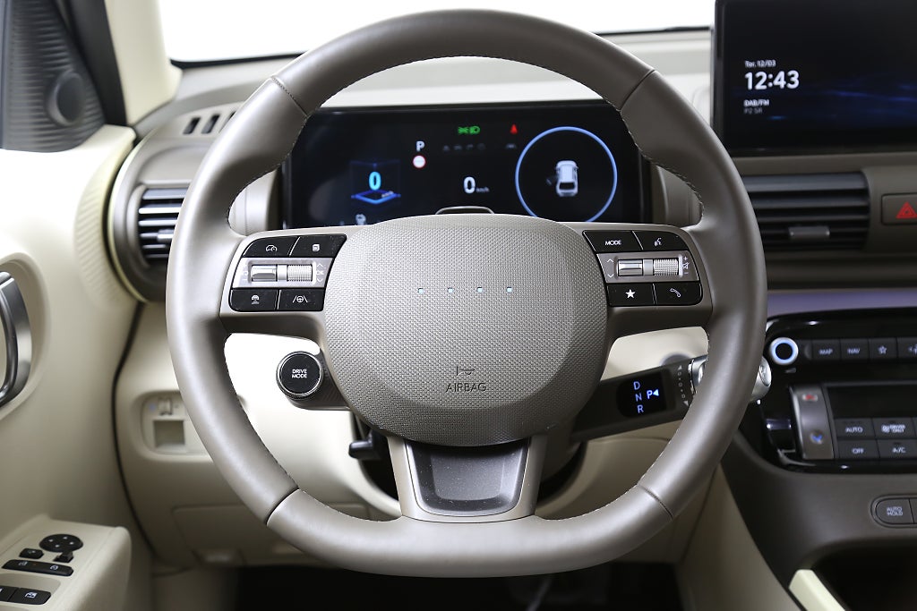 Hyundai Inster Advanced  49kWh 370km räckvidd fd demo | Moms