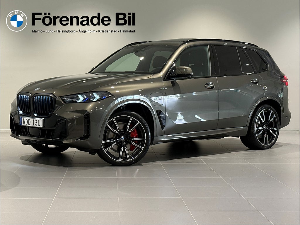 BMW X5 xDrive50e M Sport Pro Drag Panorama Innovation 22"