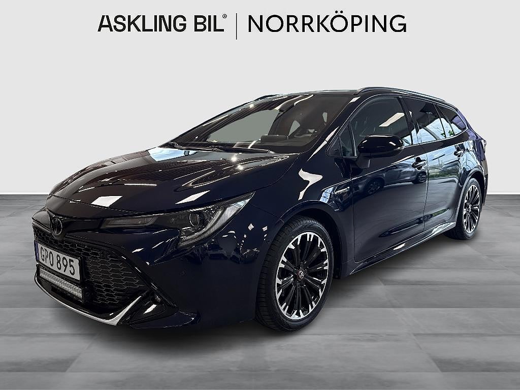 Toyota Corolla Touring Sports Hybrid GR Sport Drag