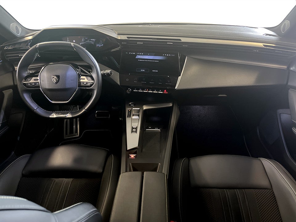 Bild på Peugeot 308 5D GT 1.2 PT 130hk Aut B-KAMERA CARPLAY