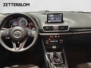 Halvkombi Mazda 3 10 av 21