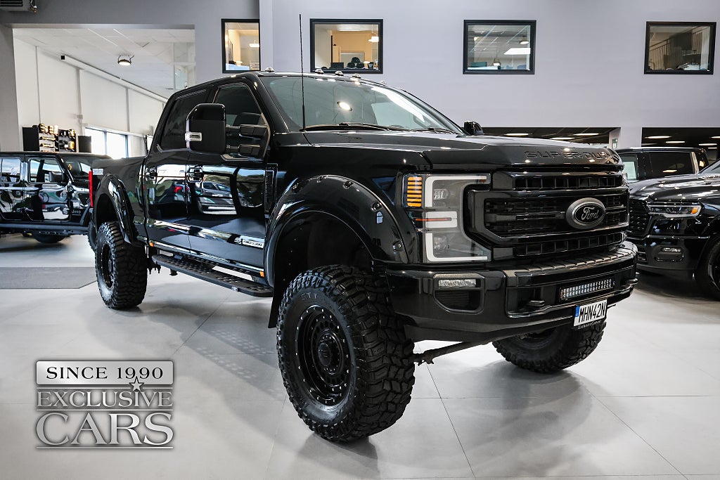 Ford F-250 Lariat ULTIMATE TREMOR SPECIALBYGGD