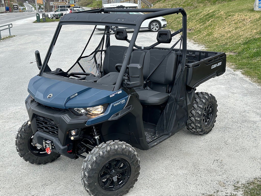 Can-Am Traxter XUT HD9