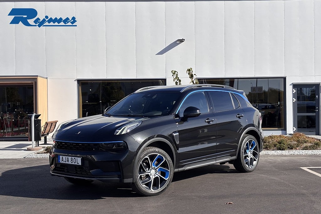 Lynk & Co 01 PHEV