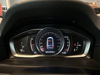 Volvo XC70 D4 AWD Aut Dynamic Edition Skinn/SoV/Drag/Ad.Fhåll/Psen – bild 18