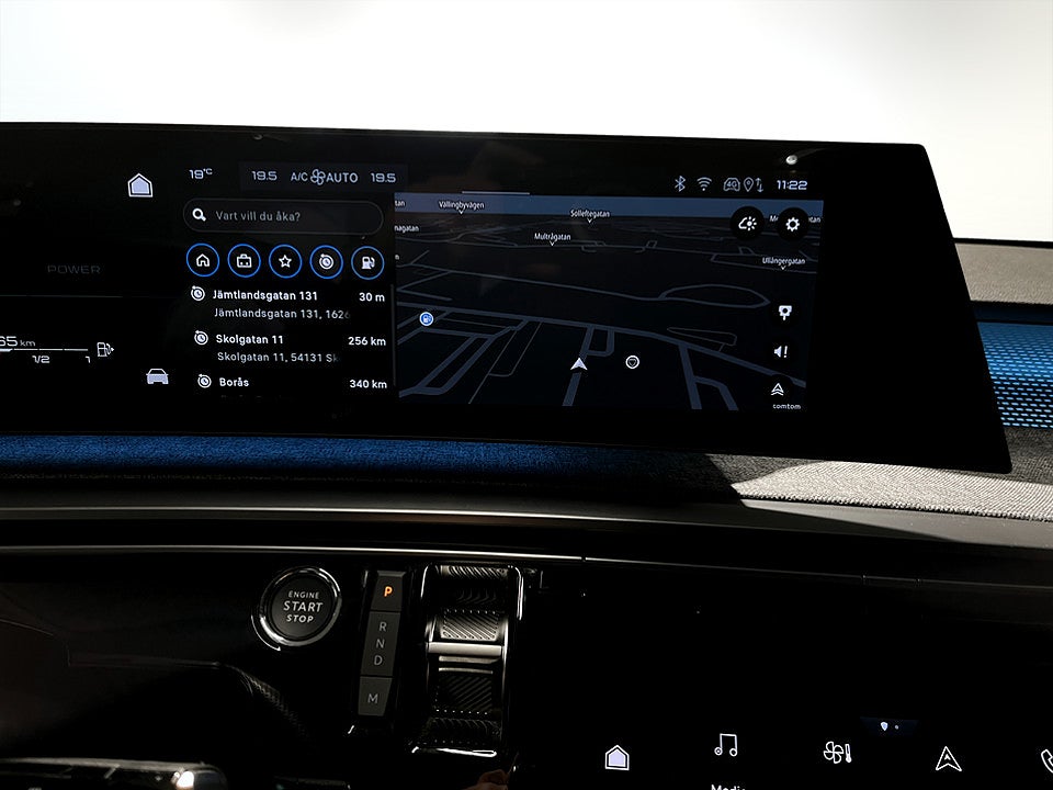 Bild på Peugeot 3008 GT Hybrid 145hk Aut B-KAMERA CARPLAY