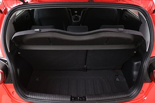 Halvkombi Hyundai i10 19 av 19
