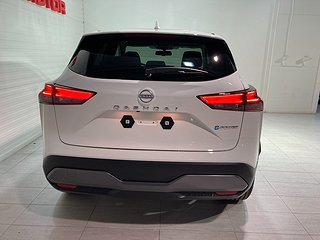 SUV Nissan Qashqai 6 av 20