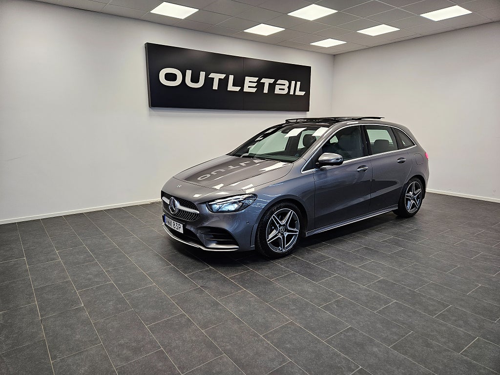 Mercedes-Benz B 180 AMG 136hk Panorama Navi Backkamera Drag  