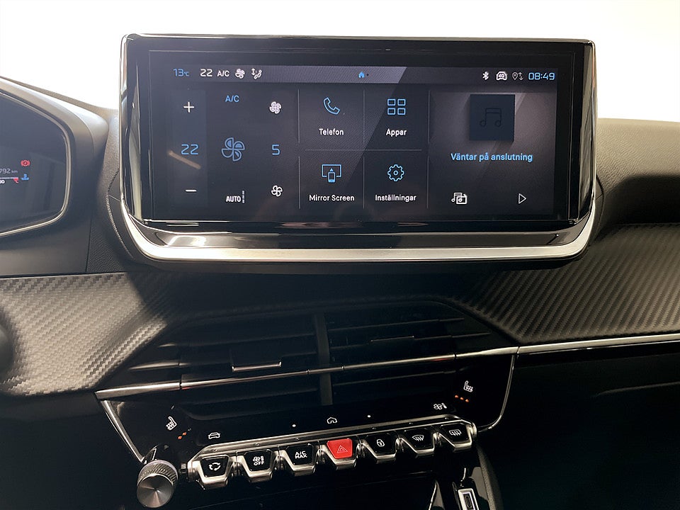 Bild på Peugeot 2008 Allure 1.2 PT 130hk CARPLAY P-SENSORER