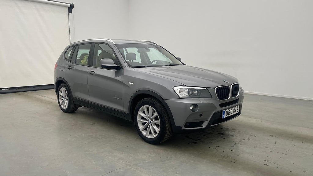 BMW X3 xDrive20d 184hk Pano M&K-Värmare Navi Skinn OUTLET