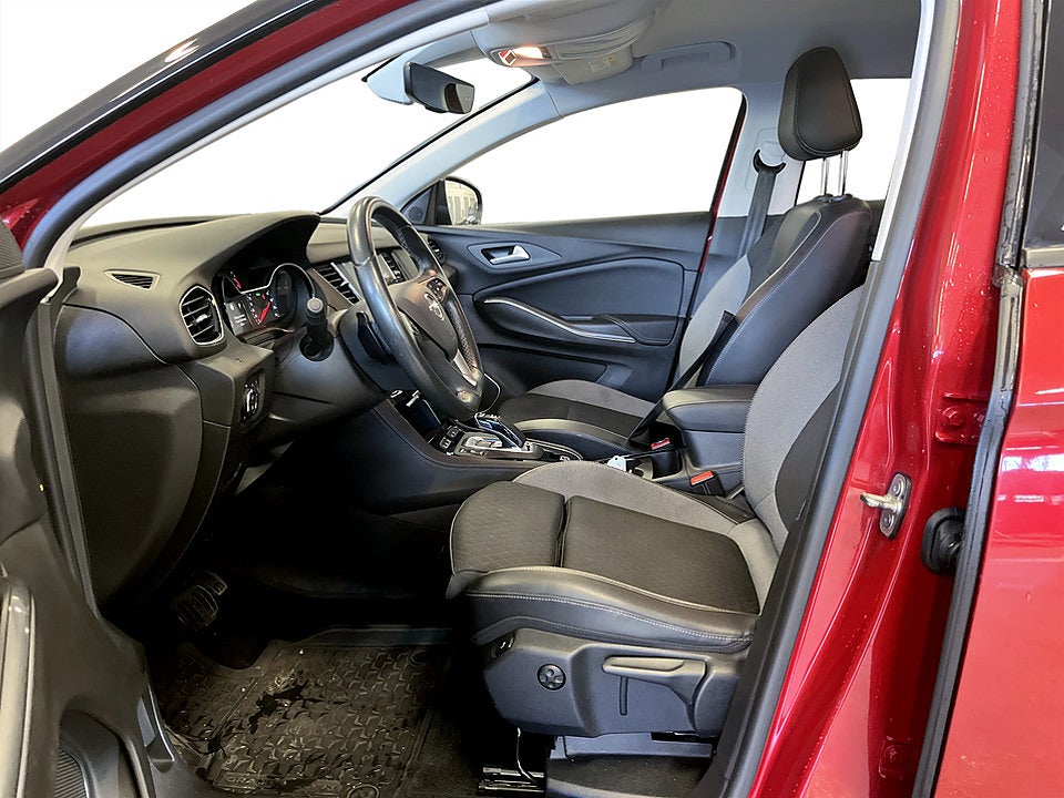 Bild på Opel Grandland Designline PHEV 300hk Aut AWD KAMPANJRÄNTA 3,99%
