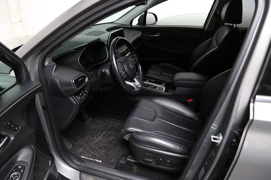 Hyundai Santa Fe 2,2 CRDi 200hk Premium AWD Aut Extraljus Motorv Drag