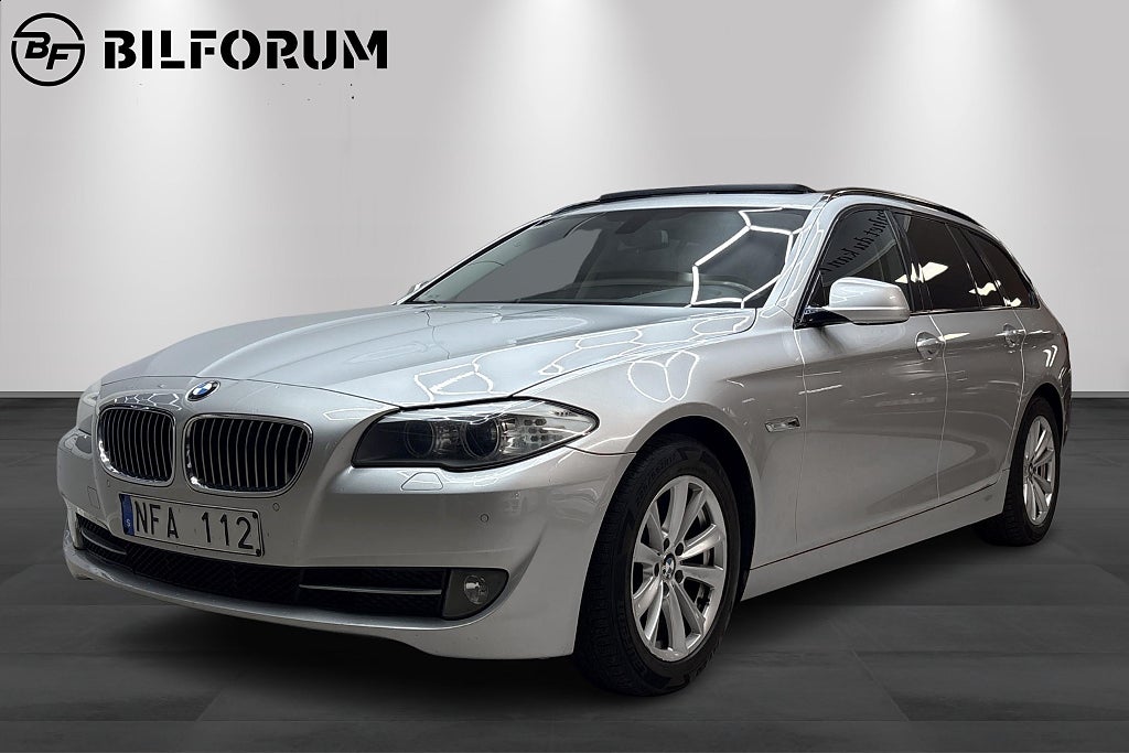 BMW 520 d Touring Panorama El-bagage P-Sensorer 0,49l/mil