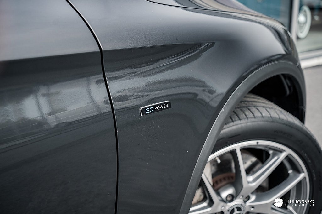 Mercedes-Benz GLC 2021 - miniatyr 17