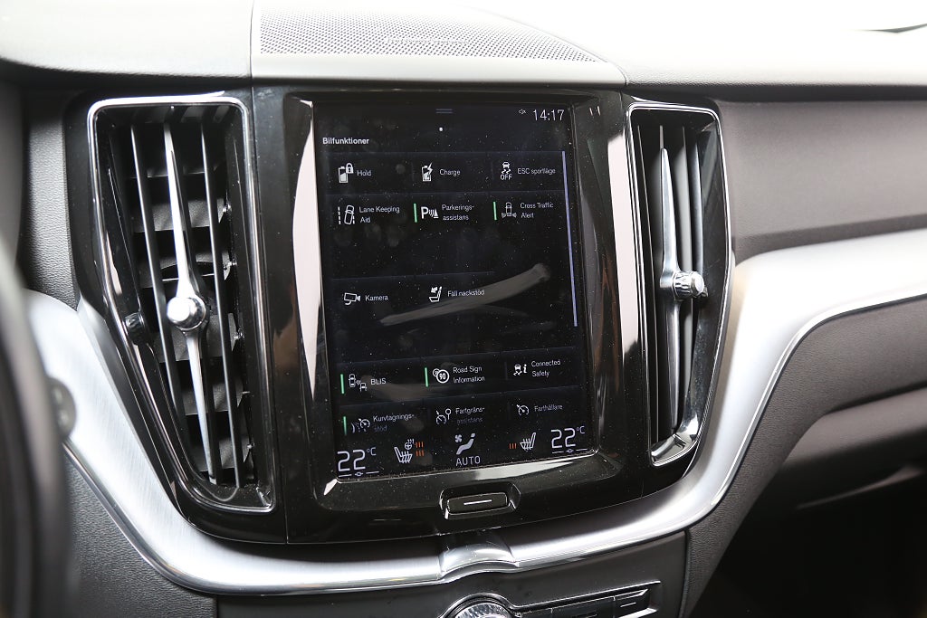 Volvo XC60 Recharge T6 Inscription Exp AWD Pano H/K Drag Leasbar 2021