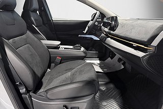 SUV Nissan Ariya 9 av 27