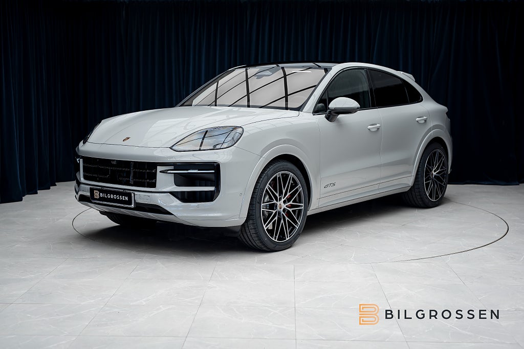 Porsche Cayenne GTS Coupé GTS-Interiör Kolfiber Burmester P-Disp MOMS