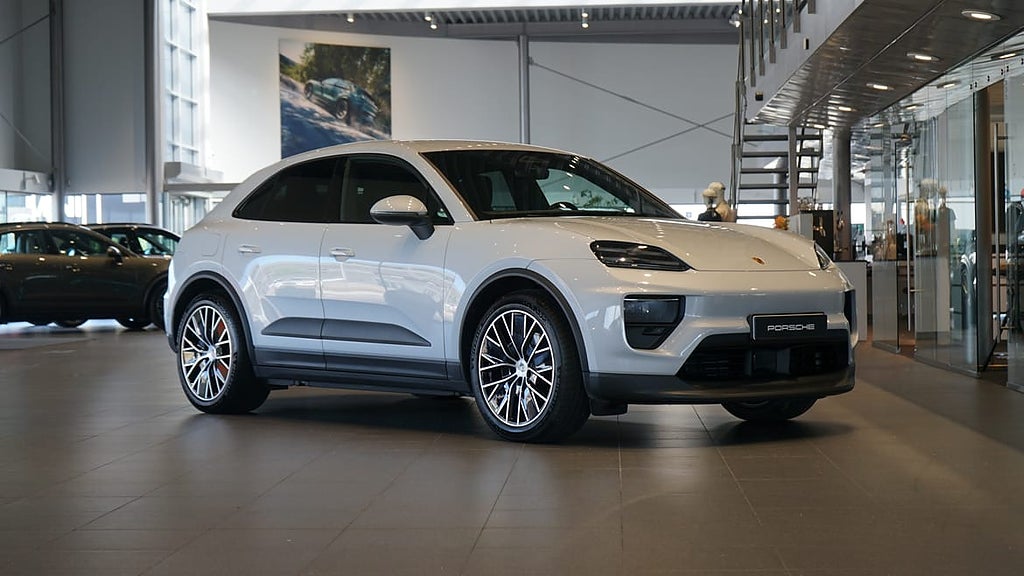 Porsche Macan 4