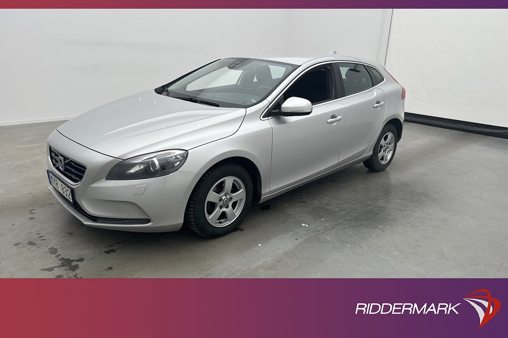 Volvo V40 D2 115hk Momentum D-Värmare Kamera Kamrem-Bytt