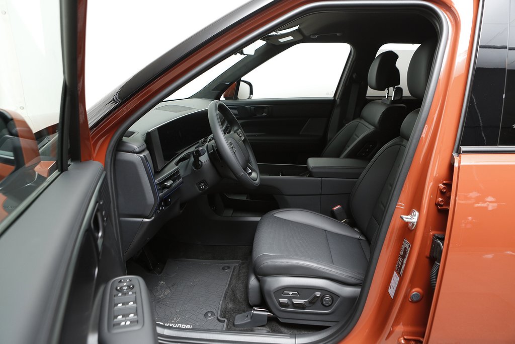 Hyundai Santa Fe 4WD Plug-in Calligraphy Line 2025