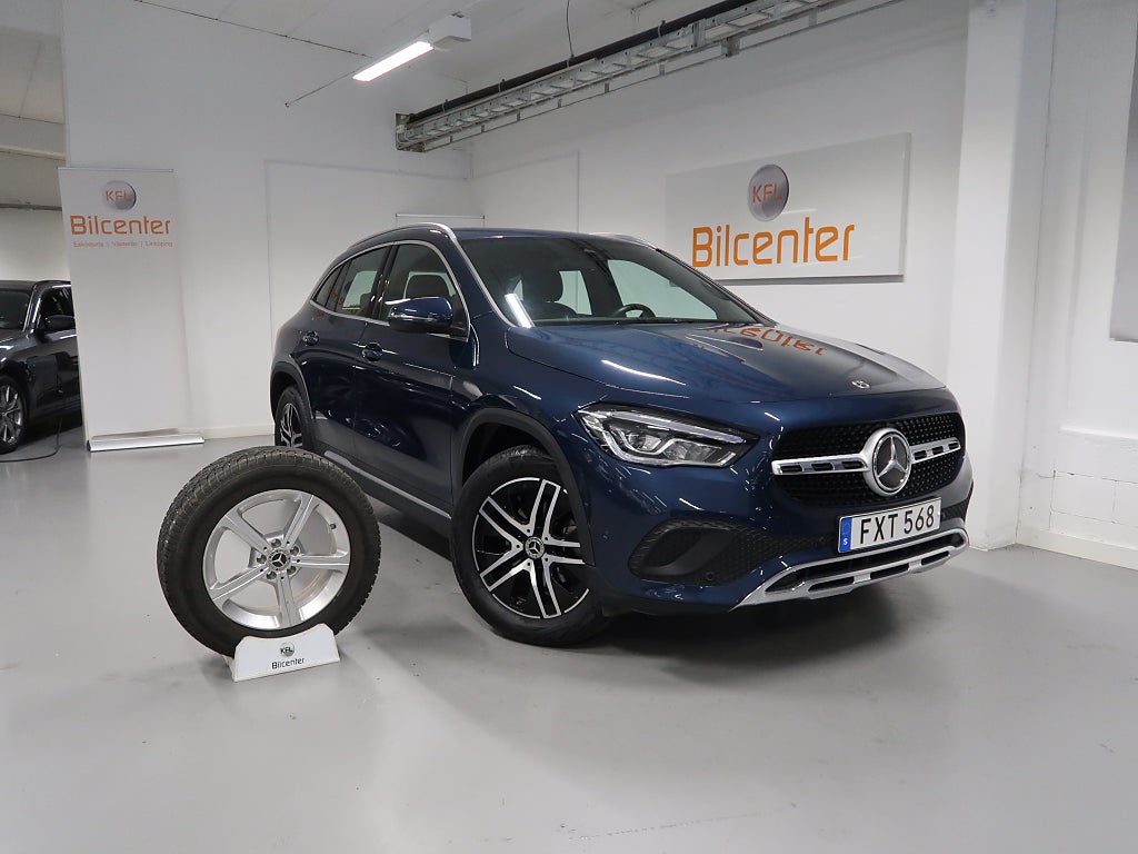 Mercedes-Benz GLA 180 7G-DCT Progressive V-däck ingår-Aut-Navi-kamera