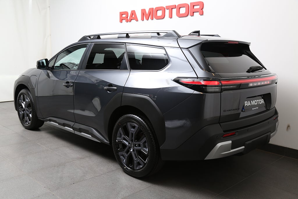 Subaru E-Outback 74.7 kWh AWD Touring 526km & 380HK 2026